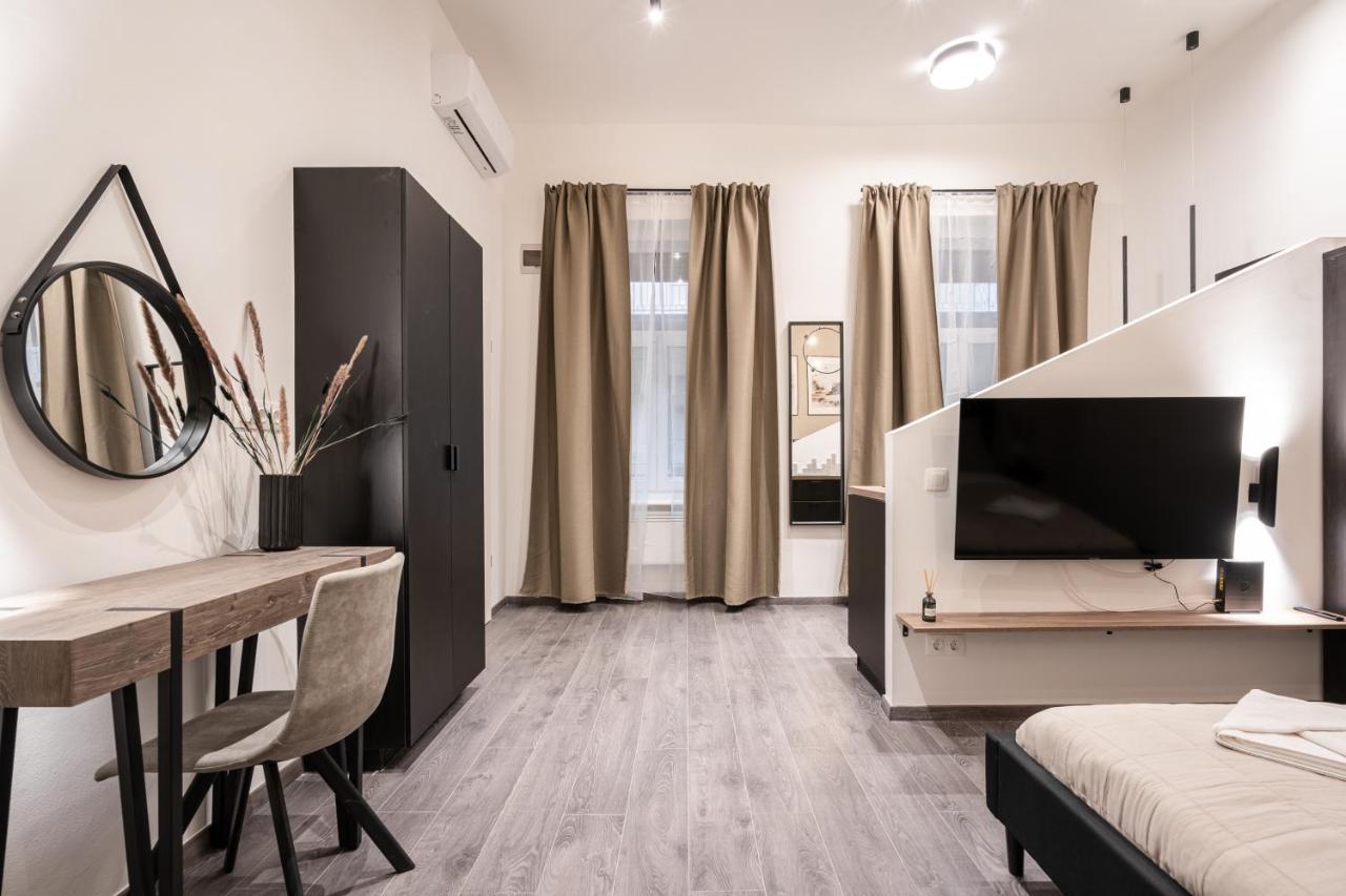 Kl31 - Urban Escape - Prime Location - Klauzal Square By Bqa Daire Budapeşte Dış mekan fotoğraf
